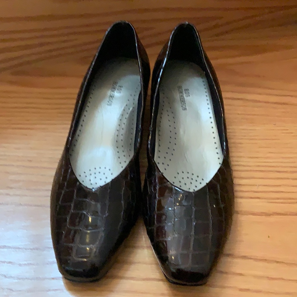 Ros Hommerson Shoes 7.5M